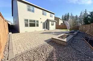 13823 SE Nightingale Ave, Happy Valley, OR 97015 - Photo 29