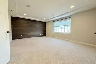 13823 SE Nightingale Ave, Happy Valley, OR 97015 - Photo 17