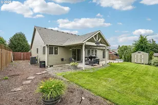 601 N 6th St, Carlton, OR 97111 - Photo 25