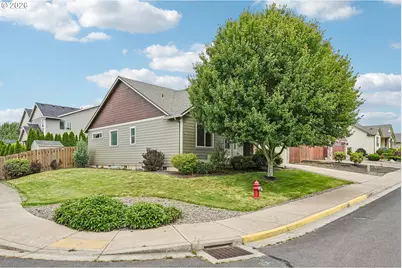 601 N 6th St, Carlton, OR 97111 - Photo 3