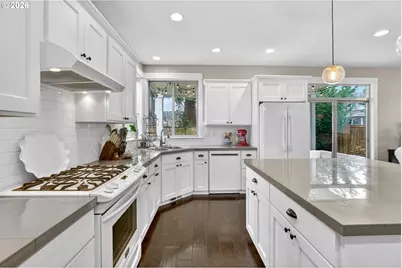 15679 SE Thornbridge Dr, Clackamas, OR 97015 - Photo 7