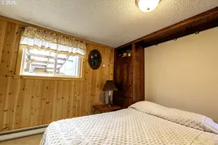 1903 17th St, Florence, OR 97439 - Photo 23