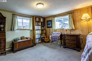 1903 17th St, Florence, OR 97439 - Photo 29