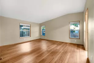 40698 Old Hwy 30, Astoria, OR 97103 - Photo 23