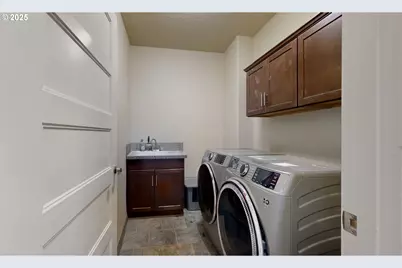 915 SW Coyote Dr, Hermiston, OR 97838 - Photo 23