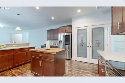 915 SW Coyote Dr, Hermiston, OR 97838 - Photo 9