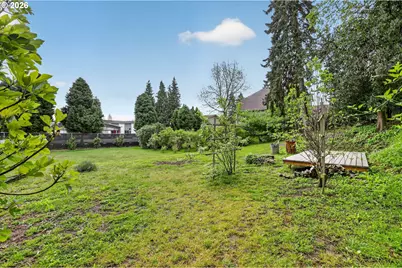 19330 Howell St, Gladstone, OR 97027 - Photo 37