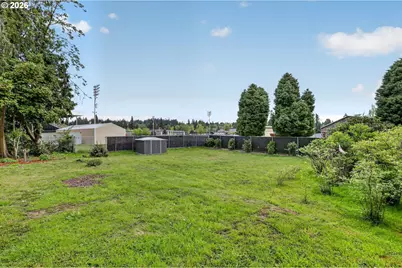 19330 Howell St, Gladstone, OR 97027 - Photo 35