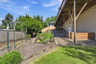 22890 SW Lincoln St, Sherwood, OR 97140 - Photo 43