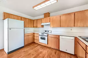 30411 NE 76th St, Camas, WA 98607 - Photo 15