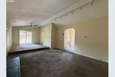 5220 SW Vermont St, Portland, OR 97219 - Photo 13