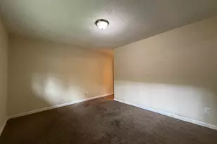 5220 SW Vermont St, Portland, OR 97219 - Photo 21