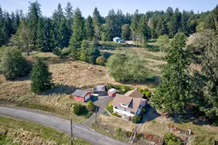 35539 Little Walluski Ln, Astoria, OR 97103 - Photo 3