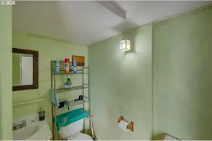 35539 Little Walluski Ln, Astoria, OR 97103 - Photo 23