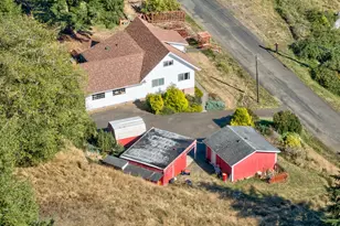 35539 Little Walluski Ln, Astoria, OR 97103 - Photo 37