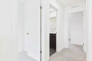131 W 20th Wy, La Center, WA 98629 - Photo 25