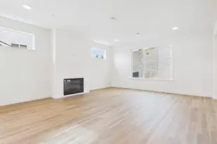 131 W 20th Wy, La Center, WA 98629 - Photo 5