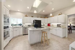 837 NW Waterhouse Ave, Beaverton, OR 97006 - Photo 21