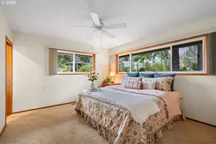 809 NE Delsey Rd, Hillsboro, OR 97124 - Photo 27