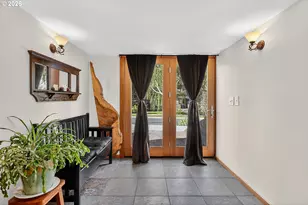 905 Columbia St, Hood River, OR 97031 - Photo 27