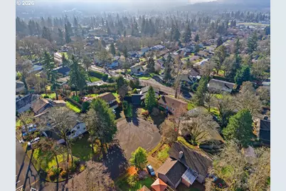 7005 Debbie Ct, Gladstone, OR 97027 - Photo 37