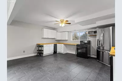 7005 Debbie Ct, Gladstone, OR 97027 - Photo 27