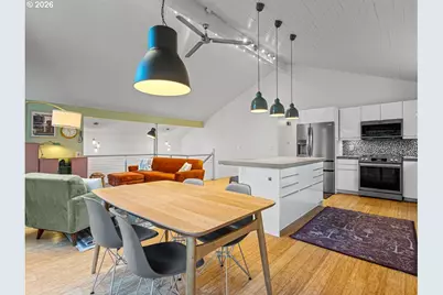 7005 Debbie Ct, Gladstone, OR 97027 - Photo 5