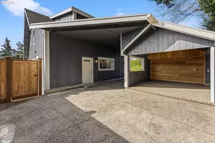 790 Oregon Ave, North Bend, OR 97459 - Photo 15