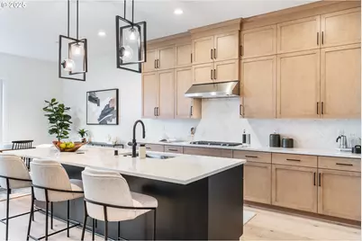 4945 N Adams Ct, Camas, WA 98607 - Photo 3