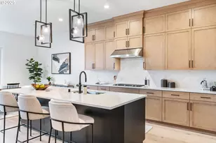 4945 N Adams Ct, Camas, WA 98607 - Photo 3