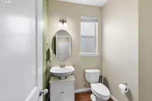 2600 Nina Pl, Hubbard, OR 97032 - Photo 9
