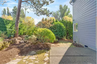 9905 SE Top O Scott St, Happy Valley, OR 97086 - Photo 37