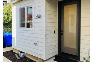 2385 SE 135th Ave, Portland, OR 97233 - Photo 3