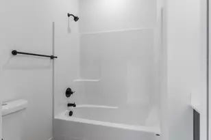 2385 SE 135th Ave, Portland, OR 97233 - Photo 13