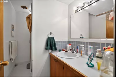 9479 SE Hillcrest Rd, Happy Valley, OR 97086 - Photo 15