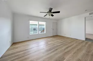 2020 S 12th St, Lebanon, OR 97355 - Photo 3