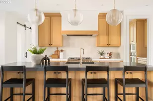 8125 SW Westgate Way, Portland, OR 97225 - Photo 11