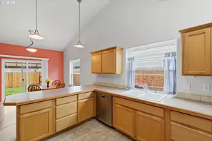 2331 NW Fendle Way, McMinnville, OR 97128 - Photo 13