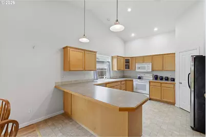 2331 NW Fendle Way, McMinnville, OR 97128 - Photo 13