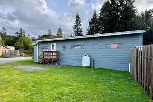 95691 Saunders Creek Rd, Gold Beach, OR 97444 - Photo 19