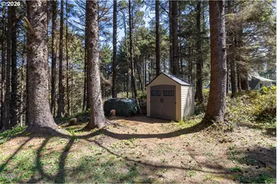 162 SW 82nd St, South Beach, OR 97366 - Photo 25