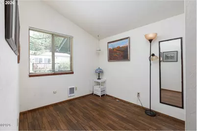 162 SW 82nd St, South Beach, OR 97366 - Photo 17