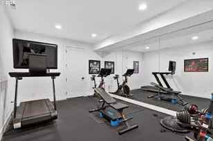 825 Ellis Ave, Lake Oswego, OR 97034 - Photo 39