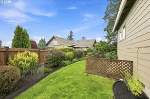3324 Bentley Ave, Eugene, OR 97405 - Photo 35