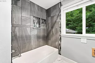 3324 Bentley Ave, Eugene, OR 97405 - Photo 29
