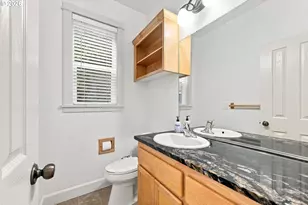 3324 Bentley Ave, Eugene, OR 97405 - Photo 17