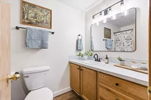 633 Cedar St, Independence, OR 97351 - Photo 19