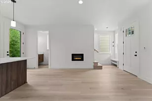 9572 SW 91st Ave, Portland, OR 97223 - Photo 5