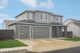 1927 SE 27th St, Battle Ground, WA 98604 - Photo 1