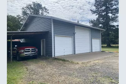 38102 Queens Rd, Marcola, OR 97454 - Photo 9